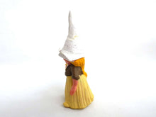UpperDutch:Gnomes,1 (ONE) Gnome figurine, Gnome after a design by Rien Poortvliet, Brb Gnome, Dutch farmer wheat Gnome traditional.
