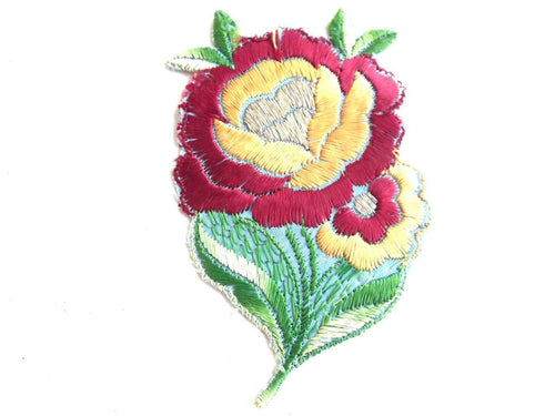 UpperDutch:Sewing Supplies,Applique, Flower applique, 1930s vintage embroidered applique. Vintage floral patch, sewing supply.
