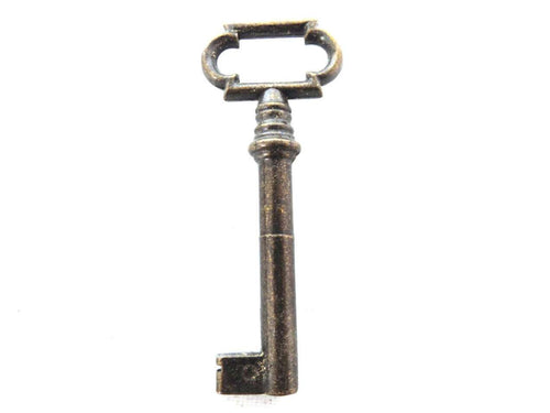 UpperDutch:Hooks and Hardware,1 (ONE) Skeleton Key. Beautiful vintage metal key, key.