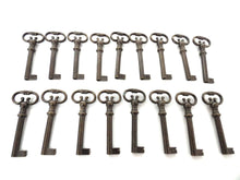 UpperDutch:Hooks and Hardware,1 (ONE) Skeleton Key - Beautiful vintage metal key, key.