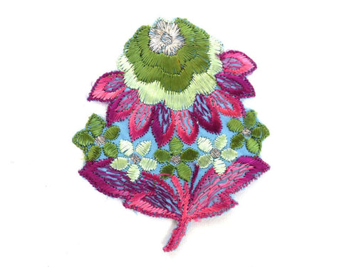 UpperDutch:Sewing Supplies,Flower applique, 1930s vintage embroidered applique. Vintage floral patch, sewing supply, antique applique.