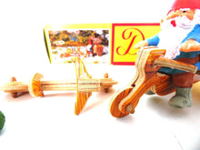 UpperDutch:Gnomes,David the Gnome on bicycle with twins,wheelbarrow. Gnome Decoration, Startoys, Rien Poortvliet, BRB collectibles.