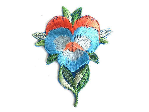 UpperDutch:Sewing Supplies,1930s Flower applique, Vintage embroidered applique. Vintage floral patch, antique applique, crazy quilt, silk patch.