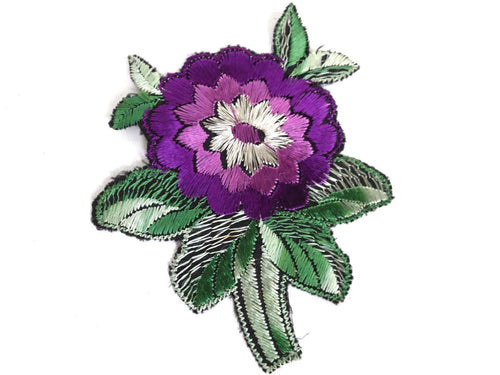UpperDutch:Sewing Supplies,Flower applique, 1930s vintage embroidered applique. Vintage floral patch, sewing supply.
