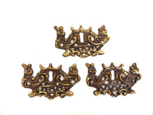 UpperDutch:Hooks and Hardware,1 (ONE) Antique Brass Keyhole cover, escutcheon, keyhole frame plate, floral, hardware.