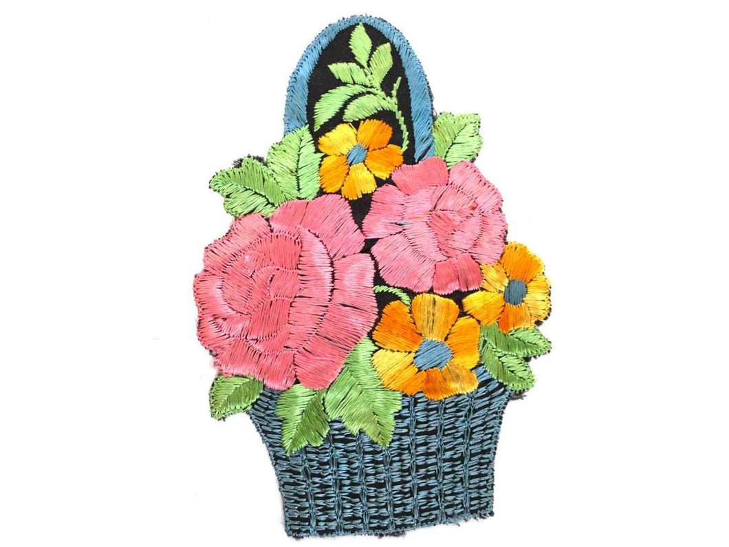 UpperDutch:Sewing Supplies,Antique Applique, flower basket applique, 1930s vintage embroidered applique. Vintage floral patch, sewing supply.