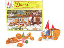 UpperDutch:Gnomes,David the Gnome on bicycle with twins,wheelbarrow. Gnome Decoration, Startoys, Rien Poortvliet, BRB collectibles.