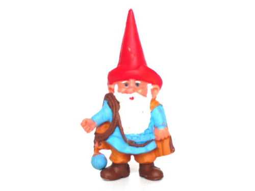 UpperDutch:Gnomes,1 (ONE) Medieval David the Gnome figurine after a design by Rien Poortvliet. Middle ages BRB / Startoys figurines. david el gnomo