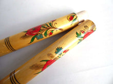 UpperDutch:Sewing Supplies,Needle Case. Vintage Floral needle case. Folk art souvenir. Sewing storage Needle Storage.