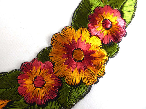 UpperDutch:Sewing Supplies,Antique Applique, 1930s floral embroidered applique, trim. Vintage patch, sewing supply.