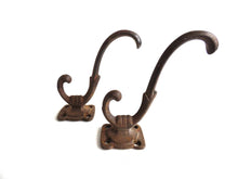 UpperDutch:Hooks and Hardware,1 (ONE) Rusty Wall hook, Coat hook, metal vintage Coat Hook.