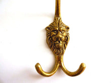 UpperDutch:Hooks and Hardware,1 (ONE) Solid Brass Lion Head Wall hook, Coat hook, Antique Coat Hook, Lion, Victorian Style.