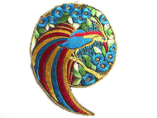 UpperDutch:Sewing Supplies,Bird of paradise Applique 1930s Vintage Embroidered Bird applique, application, patch. Vintage patch, sewing supply.