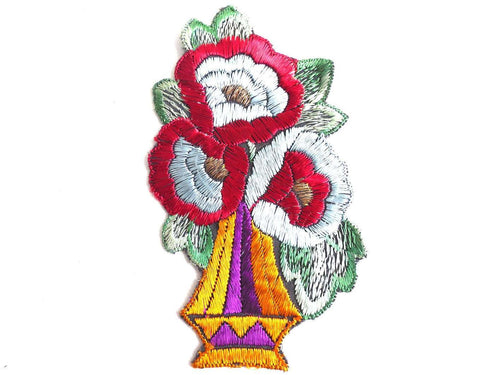 UpperDutch:Sewing Supplies,Flower applique, 1930s vintage embroidered applique. Vintage floral patch, sewing supply.