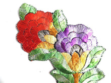 UpperDutch:Sewing Supplies,Applique, flower applique, 1930s vintage embroidered applique. Vintage floral patch, sewing supply.