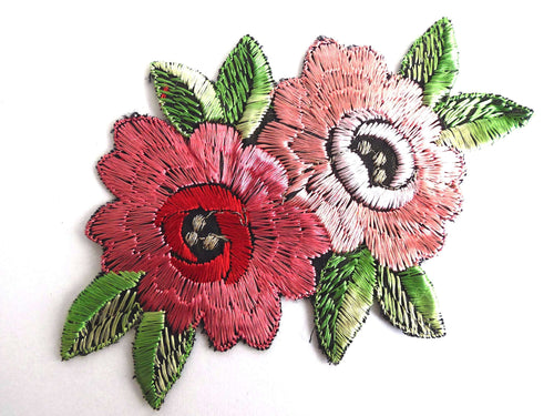 UpperDutch:Sewing Supplies,Applique, Flower applique, 1930s vintage embroidered applique. Vintage floral patch, sewing supply.