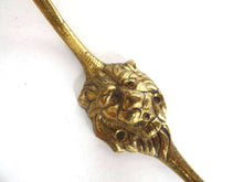 UpperDutch:Hooks and Hardware,Set of 2 pcs Lion hooks Solid Brass Lion Head Wall hook - Coat hooks. Decorative animal storage solution, coat hangers.