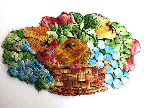 UpperDutch:Sewing Supplies,Fruit basket applique, 1930s vintage embroidered applique. Vintage patch, sewing supply.