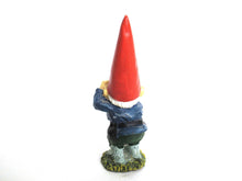 UpperDutch:Gnomes,Rien Poortvliet gnome, David the Gnome, Klaus Wickl, gnome figurine.