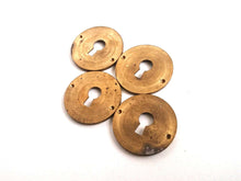 UpperDutch:Hooks and Hardware,1 Brass Keyhole cover. escutcheon key hole frame / plate / NOS