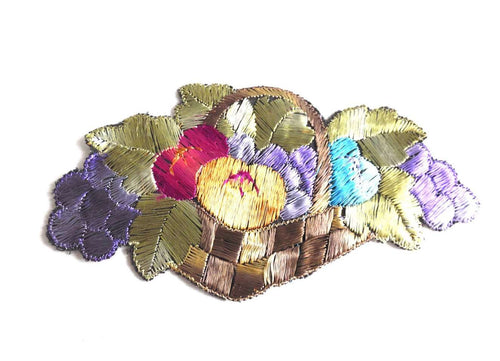 UpperDutch:Sewing Supplies,Fruit basket applique, 1930s vintage embroidered applique. Vintage patch, sewing supply.