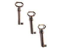 UpperDutch:,Set of 3 Authentic Beautiful antique metal keys / keys, skeleton key,shabby, rusty, rustic.