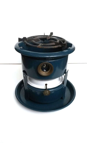 UpperDutch:Home and Decor,Antique Dutch Enamel Kerosene Stove / 1 Wick Petroleum Stove / Stove / Slow Cooker / Dutch Petroleum Stove.
