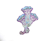 UpperDutch:Sewing Supplies,Applique, Flower applique, 1930s vintage embroidered applique. Vintage floral patch, sewing supply.