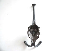 UpperDutch:Hooks and Hardware,1 Metal Lion Head Wall hook / Coat hooks / Hanger.