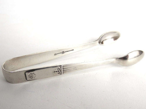 UpperDutch:Home and Decor,Vintage Decorated sugar tongs. Sugar Tong. Elkington England.