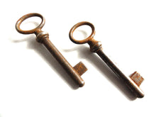 UpperDutch:Hooks and Hardware,Set of 2 Antique Skeleton Keys. Beautiful antique metal keys, skeleton keys,shabby, rusty, rustic.