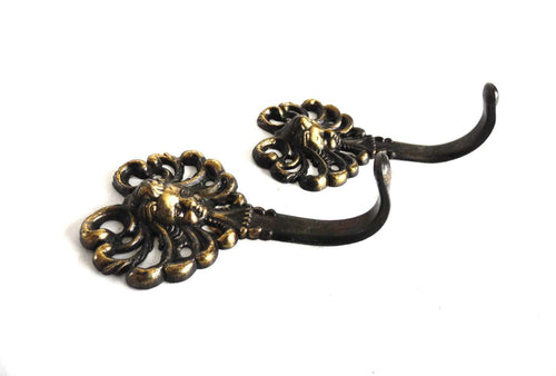 UpperDutch:Home and Decor,Set of 2 Brass plated Ornate Coat hook - Towel hook - Kitchen hook - Angel.