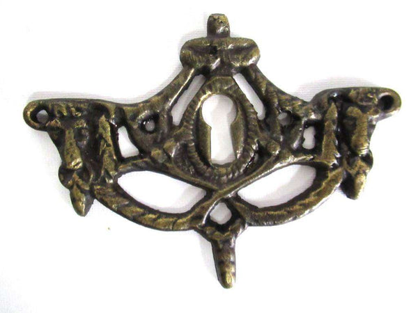 UpperDutch:Keyhole cover,1 (ONE) Antique Rams Head Keyhole cover, Antique brass escutcheon, keyhole frame, plate, goat, ram.