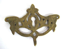 UpperDutch:Keyhole cover,1 (ONE) Antique Rams Head Keyhole cover, Antique brass escutcheon, keyhole frame, plate, goat, ram.