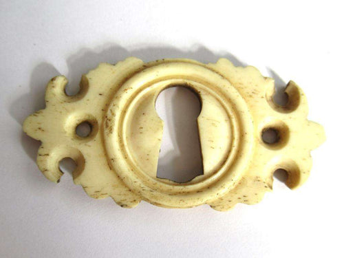 UpperDutch:Keyhole cover,1 (ONE) Bone Keyhole cover, plate, bone escutcheon, keyhole frame.