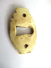 UpperDutch:Keyhole cover,Bone Keyhole cover, plate, bone escutcheon, keyhole frame.