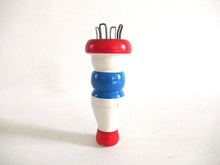 UpperDutch:Knitting doll,Knitting Doll, Vintage Wooden Knitting Doll, French Knitting, Bobbin Doll, Sewing supply, Knitting Nancy.