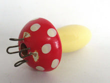 UpperDutch:Knitting doll,Wooden Mushroom Knitting Doll, French Knitting, Knitting Nancy, Bobbin Doll, Mushroom, Knitting Nancy.