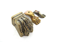 UpperDutch:Lion paw,Set 3 pcs Small Brass Lion Paws, Antique Solid Brass Claws / Feet.
