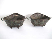UpperDutch:Planter,Set of 2 Antique Copper Ornate planters, Copper Pot, flower pot.