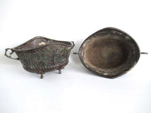 UpperDutch:Planter,Set of 2 Antique Copper Ornate planters, Copper Pot, flower pot.