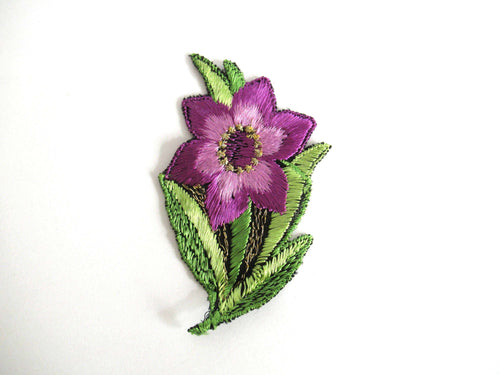 UpperDutch:,1930s Flower applique, Vintage embroidered applique. Vintage floral patch, antique applique, silk patch, crazy quilt.