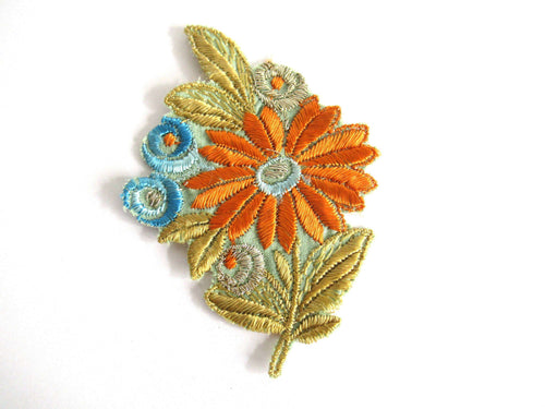 UpperDutch:,1930s Flower applique, Vintage embroidered applique. Vintage floral patch, sewing supply.
