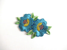 UpperDutch:,Flower applique 1930s vintage embroidered applique. Vintage floral patch, sewing supply.