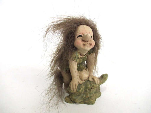 UpperDutch:,Troll, Vintage small Troll. (Goblin, Gremlin, Hob, Imp, Gnome, Hobgoblin, Elf, Pixy).