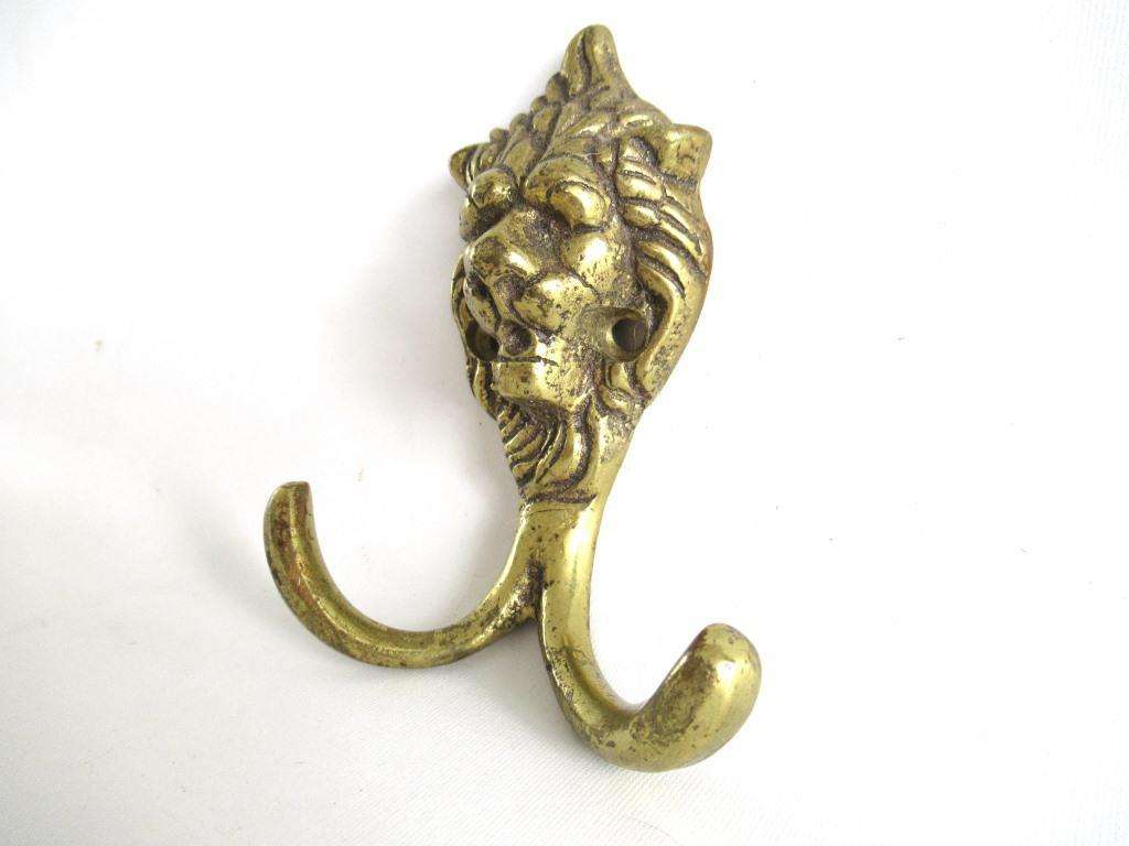 Lion Head Coat hook Wall hook Solid Brass. Decorative animal storage s UpperDutch