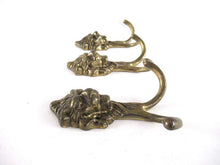 UpperDutch:,Lion Wall hooks, Set of 3 Lion Head Coat hook, Wall hooks, Solid Brass.