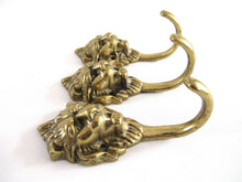 UpperDutch:Wall hook,Set 3 pcs Brass Lion Head Coat hook - Wall hooks, Solid Brass hooks, Kitchen / Towel hooks.