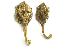 UpperDutch:Wall hook,Set of 2 Antique Brass Lion Head Coat hooks Wall hooks, kitchen / towel hooks.