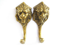 UpperDutch:Wall hook,Set of 2 Antique Brass Lion Head Coat hooks Wall hooks, kitchen / towel hooks.